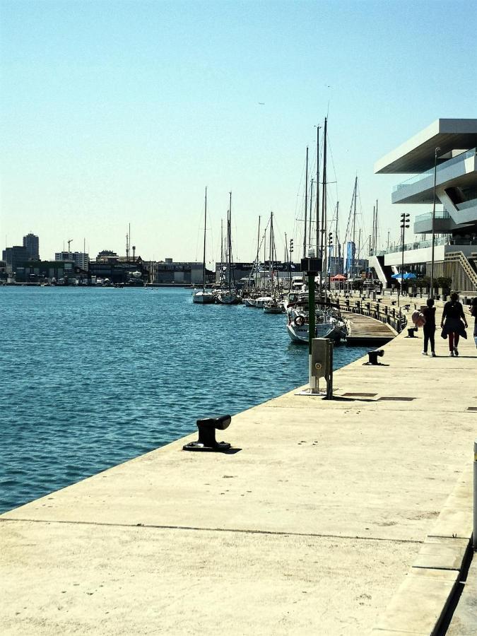 B Beach Valencia Daire Dış mekan fotoğraf